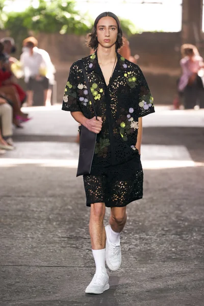 Look 56